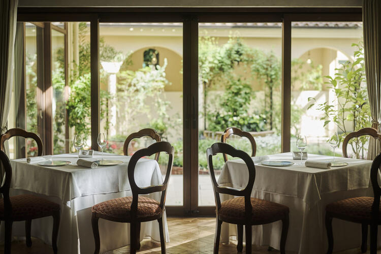 みなさまのご応募をお待ちしています！