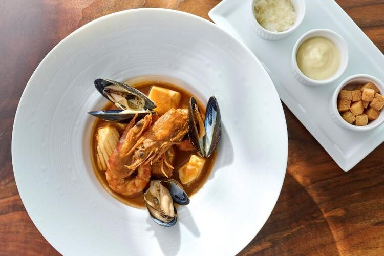 沖縄ならではの食材をふんだんに使用◎