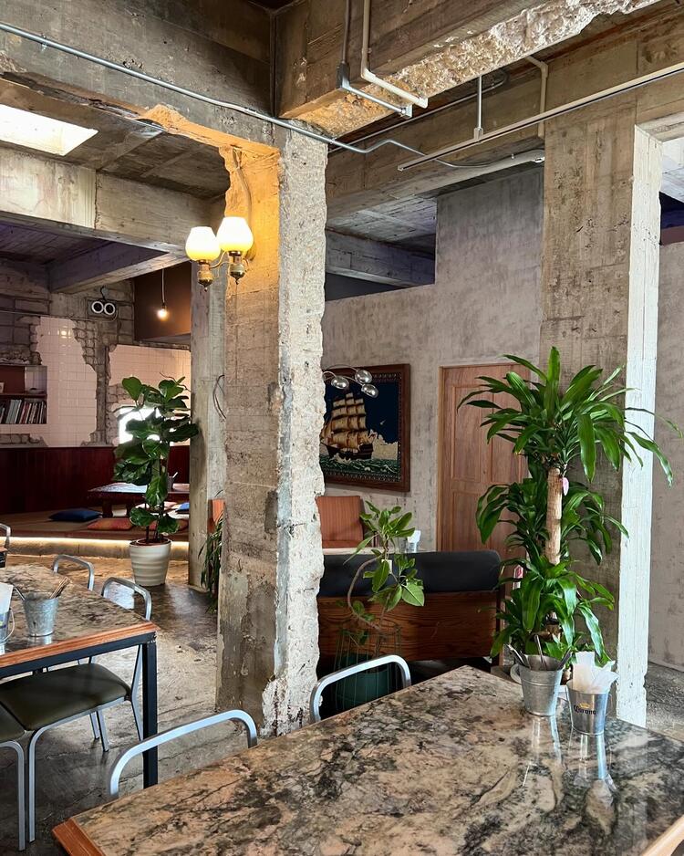 スタイリッシュな空間でのお仕事◎