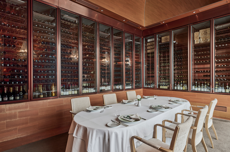 ミッドランドスクエアの42階にあります☆