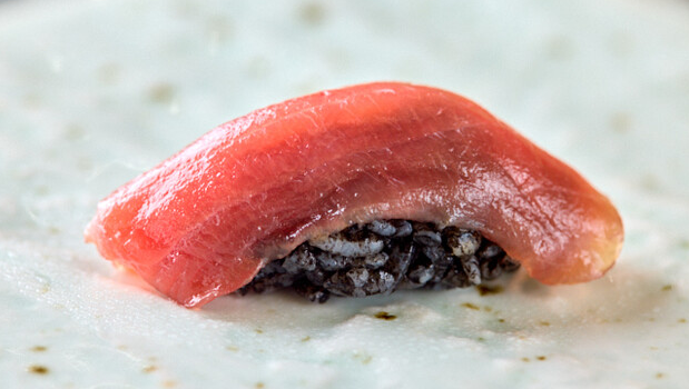 本格寿司×本格蕎麦が当店の看板メニュー