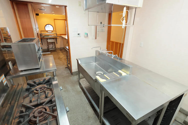 本格的な日本料理をご提供。