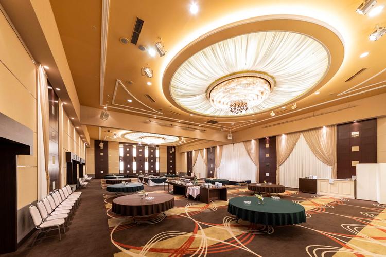 宴会の設営やホールキャプテン経験者優遇