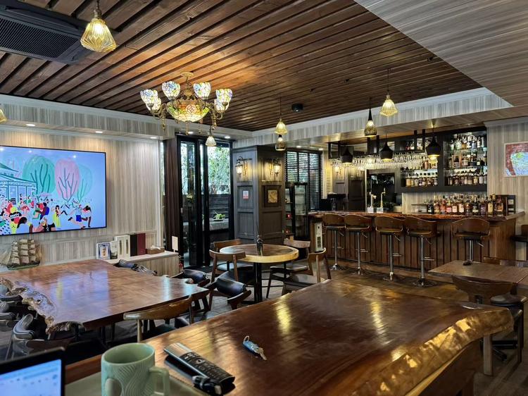 昼の月の詳細画像3