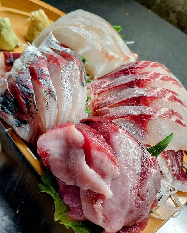 新鮮な魚介の知識が身につきますよ◎