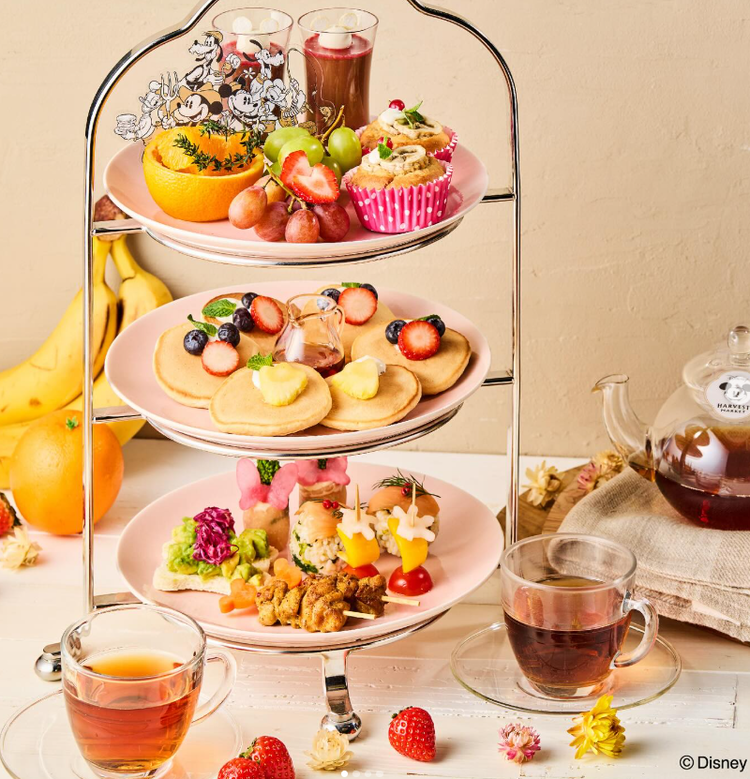 魅力を一度に楽しめるアフタヌーンティー