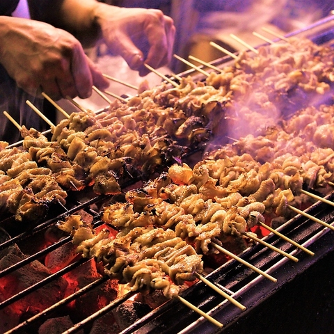 店内で丁寧に仕込み、焼き上げています◎