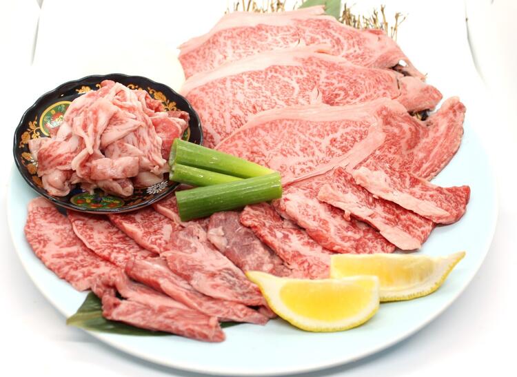 店内で職人が捌いています！