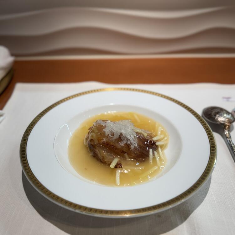 お客様の大切なひとときを彩ります