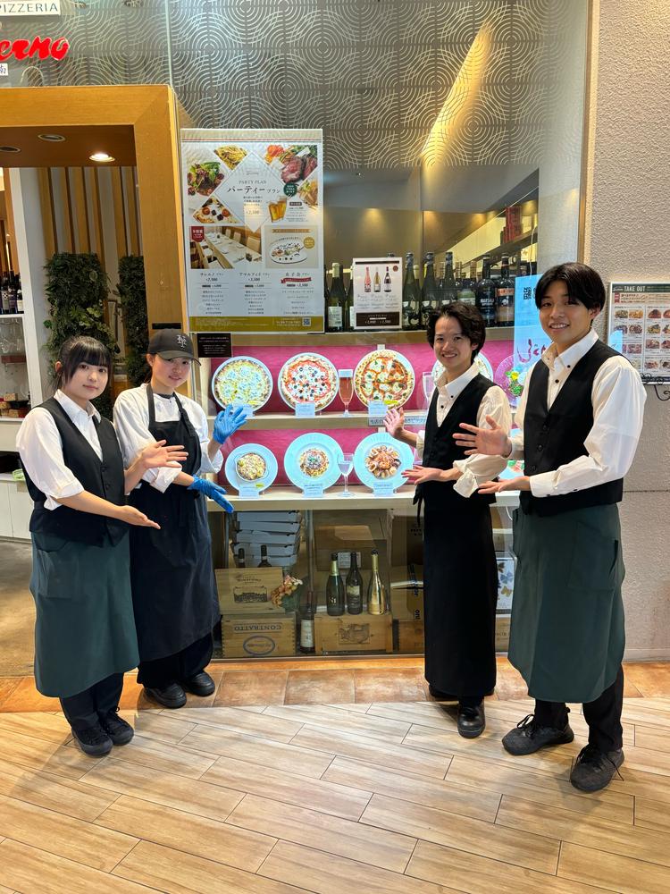 みんな仲良し！！若手活躍中！！