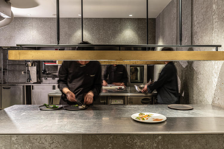 レストラン勤務経験者、婚礼経験者大歓迎！