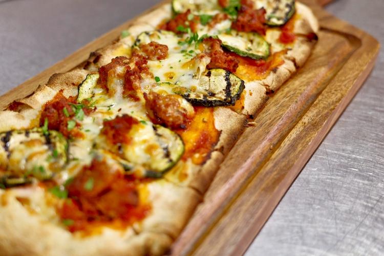 自家製のピンサ・ロマーナ