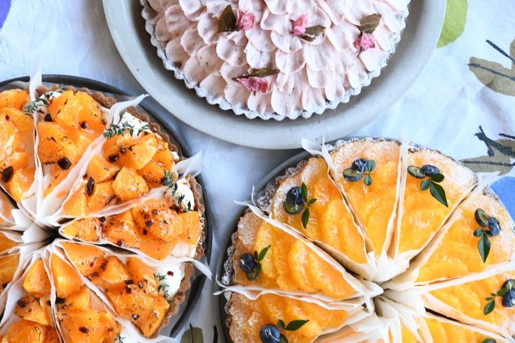 春の定番、さくらのタルトとゆらみかんタル