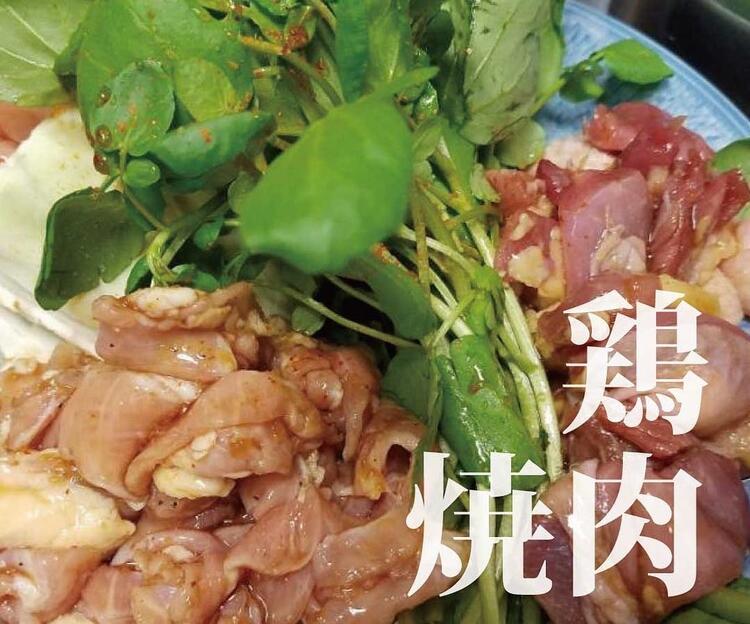 ヘルシーな「鶏焼き肉」が大好評◎