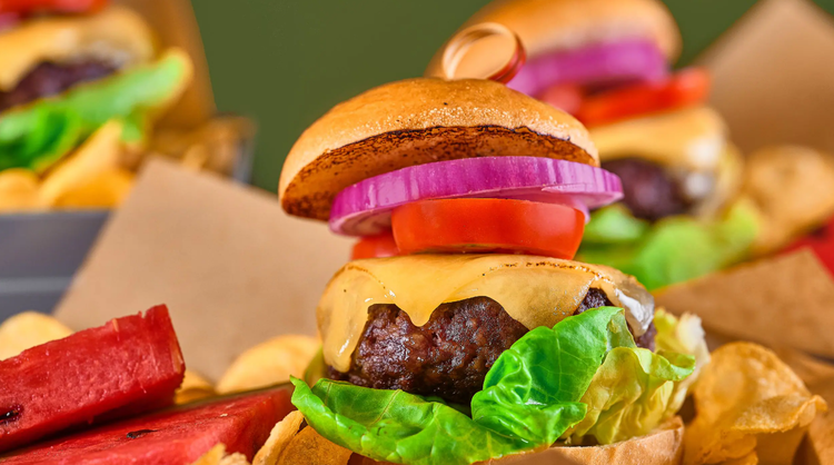 アメリカンスタイルのメニューを提供予定