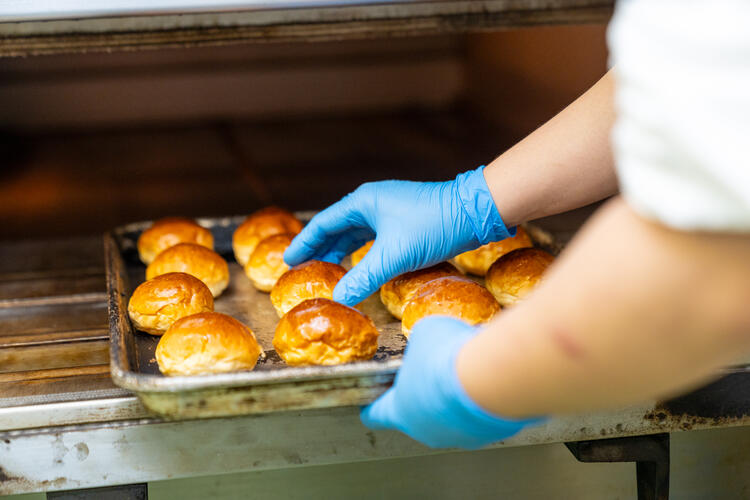 業績好調により積極採用中★