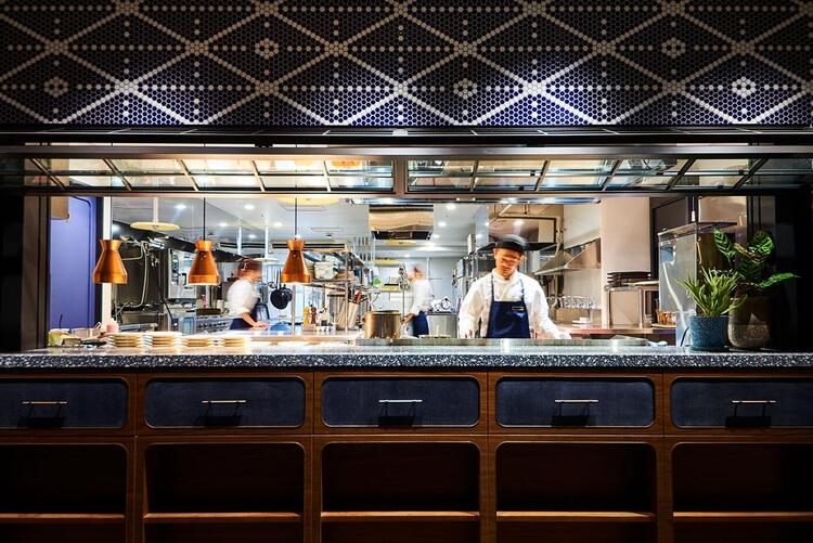 店長候補・副料理長候補を積極採用中！