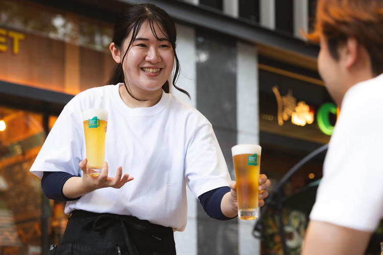 クラフトビールの専門店で働きませんか？