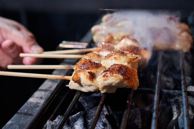 希少な地鶏を扱う本格焼鳥店です