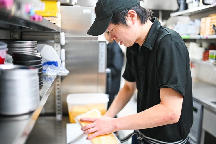 未経験の方にはイチから教えます！