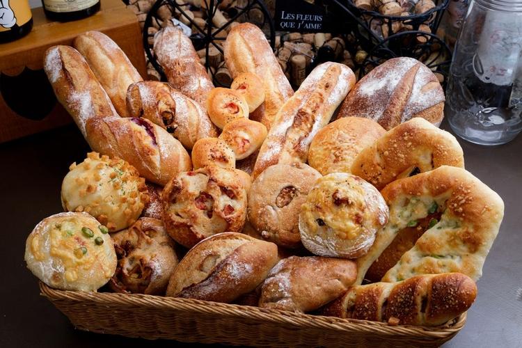 東三国ブレッドベーカリー ケーズ　「Breads Bakery K'S」の詳細画像2