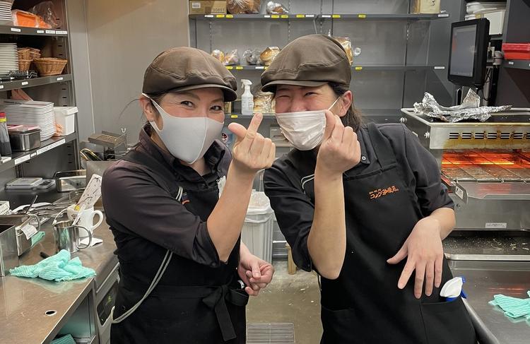 ８年選手の店長２人も楽しくやってます