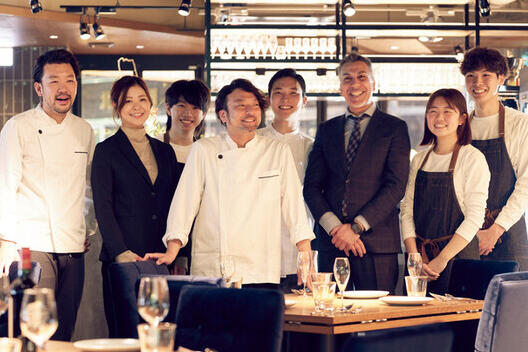 ＼【アルバイトスタッフ】を積極採用中／