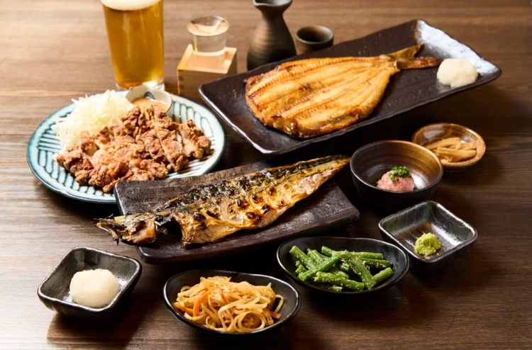 厳選した干物をつかった焼き魚定食が自慢◎