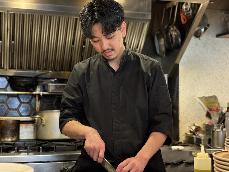 オーナー兼シェフの浅野です！