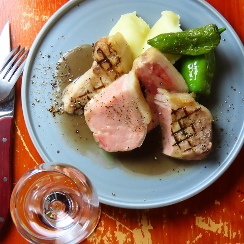 運営店舗はどこも雰囲気抜群★