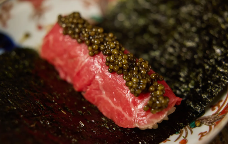 「和牛極上手巻き寿司」