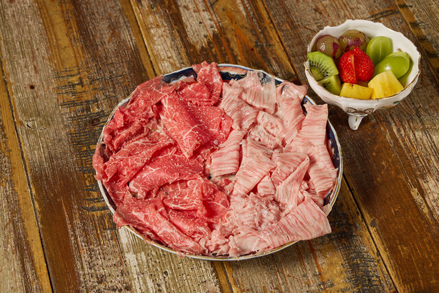 新感覚の生肉料理「カルトロパッチョ™」