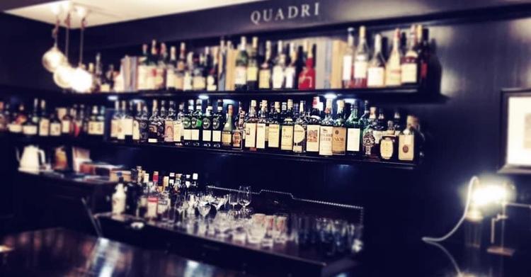 QUADRIバックバー