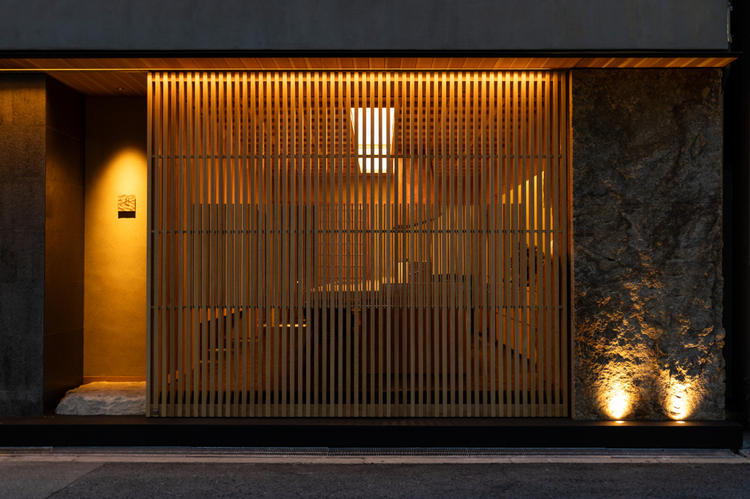 【完全予約制】の本格焼鳥店