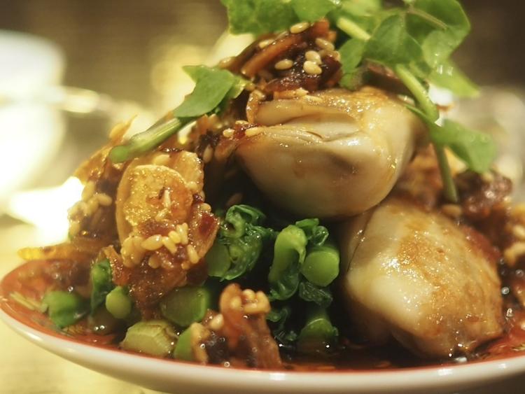 美味しいがつまったスタンドです