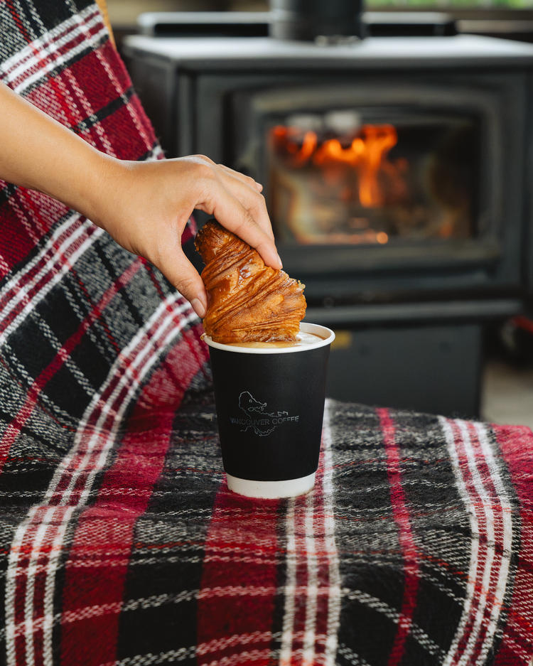 日差しや四季のうつろいを感じる贅沢な空間