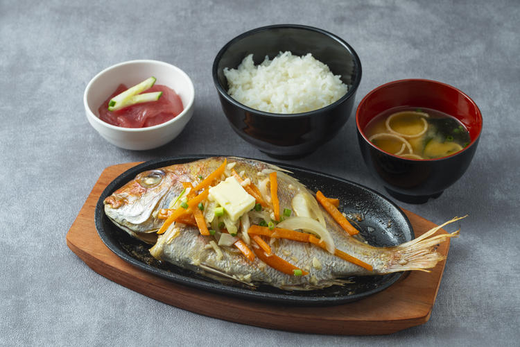 魚のバター焼き定食
