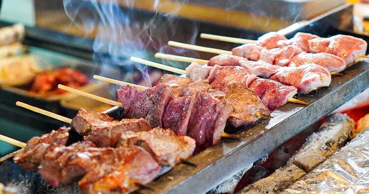 “かしら”や“レバー”などのやきとん