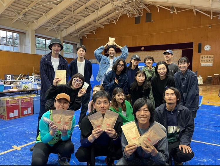 昨年の社員旅行は能登と金沢　物資も届けに