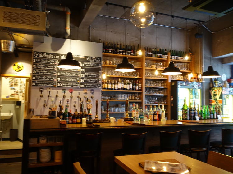 おしゃれな店内