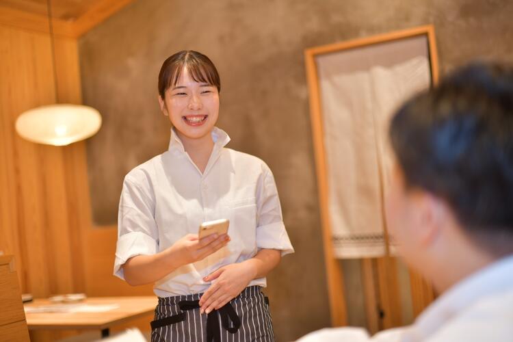 人柄重視の採用方針※既存店写真