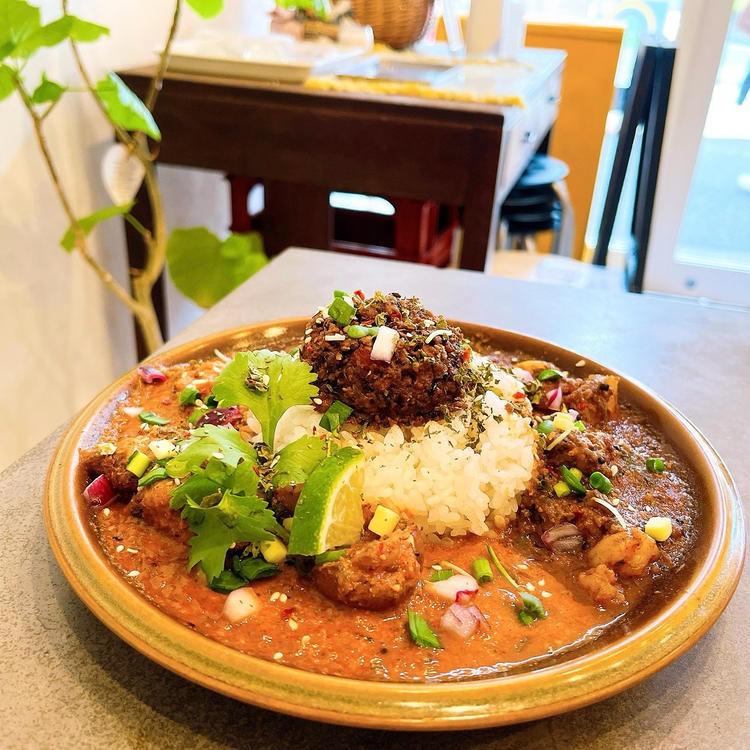 スパイスカレー好きにはたまらない職場★