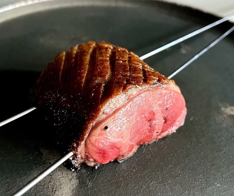 業態は採用するシェフ次第※既存店写真