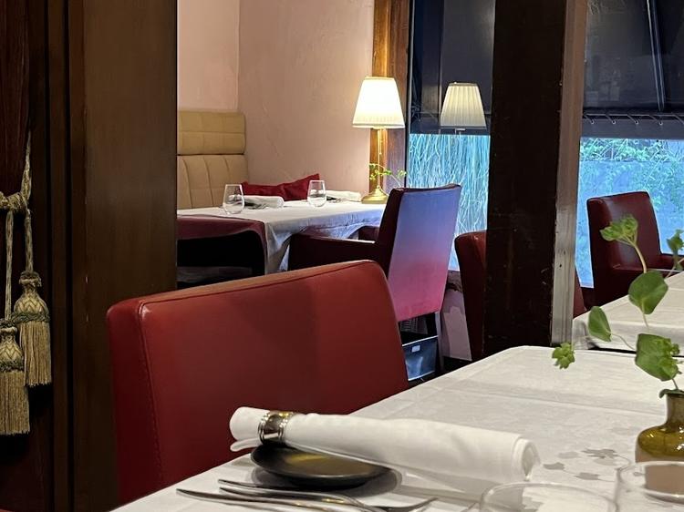 最大10名様ゆったりとしたサービスを提供