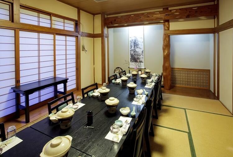 名取で愛され続ける老舗寿司店