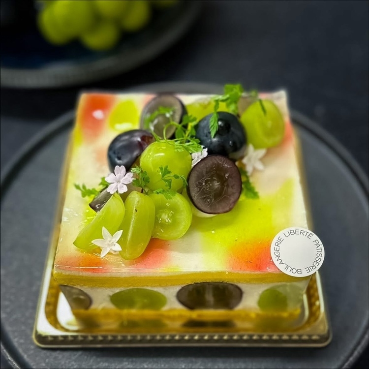 見る人を魅了する色と味のマリアージュ