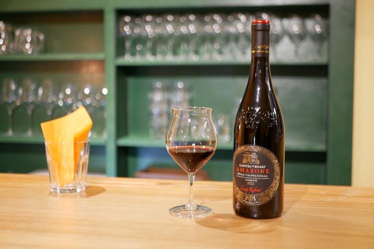 イタリアワインを取り揃えます