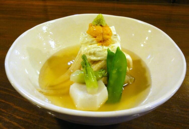 幅広い料理を提供しています。