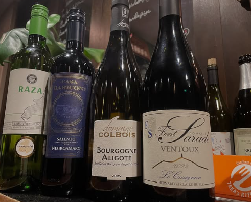 ワインも豊富に取り揃えています！