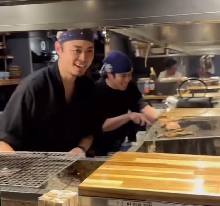 チームワークが要！ 接客も楽しんで！！